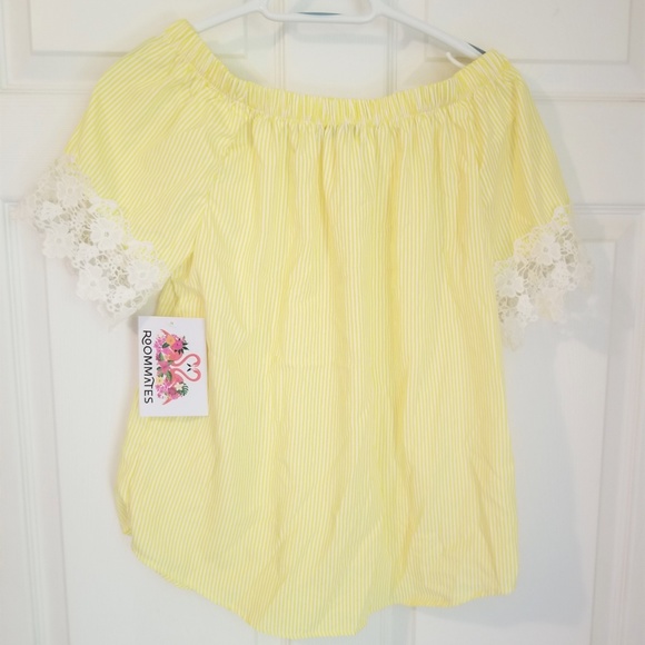 Roommates On Off Shoulder Top NWT Medium - Picture 5 of 6